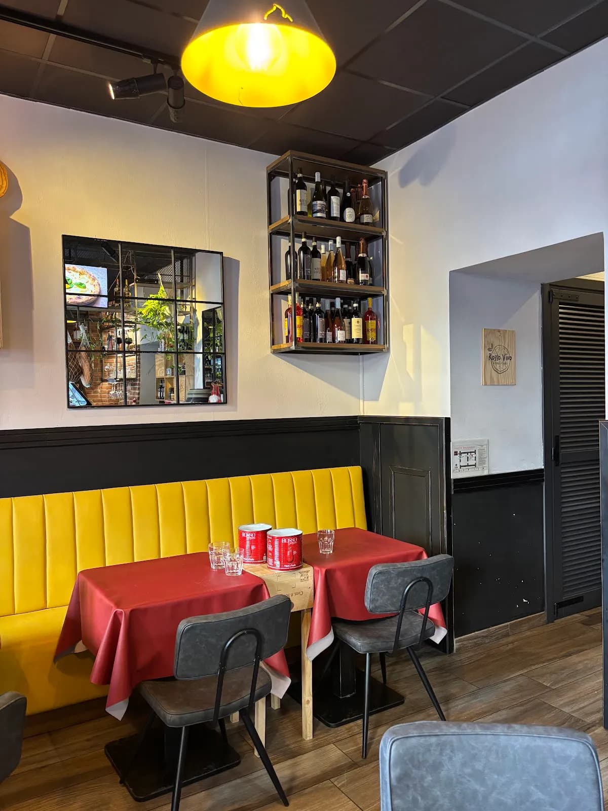 Rosso Vivo Musei Vaticani